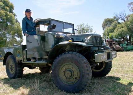 Weapons carrier