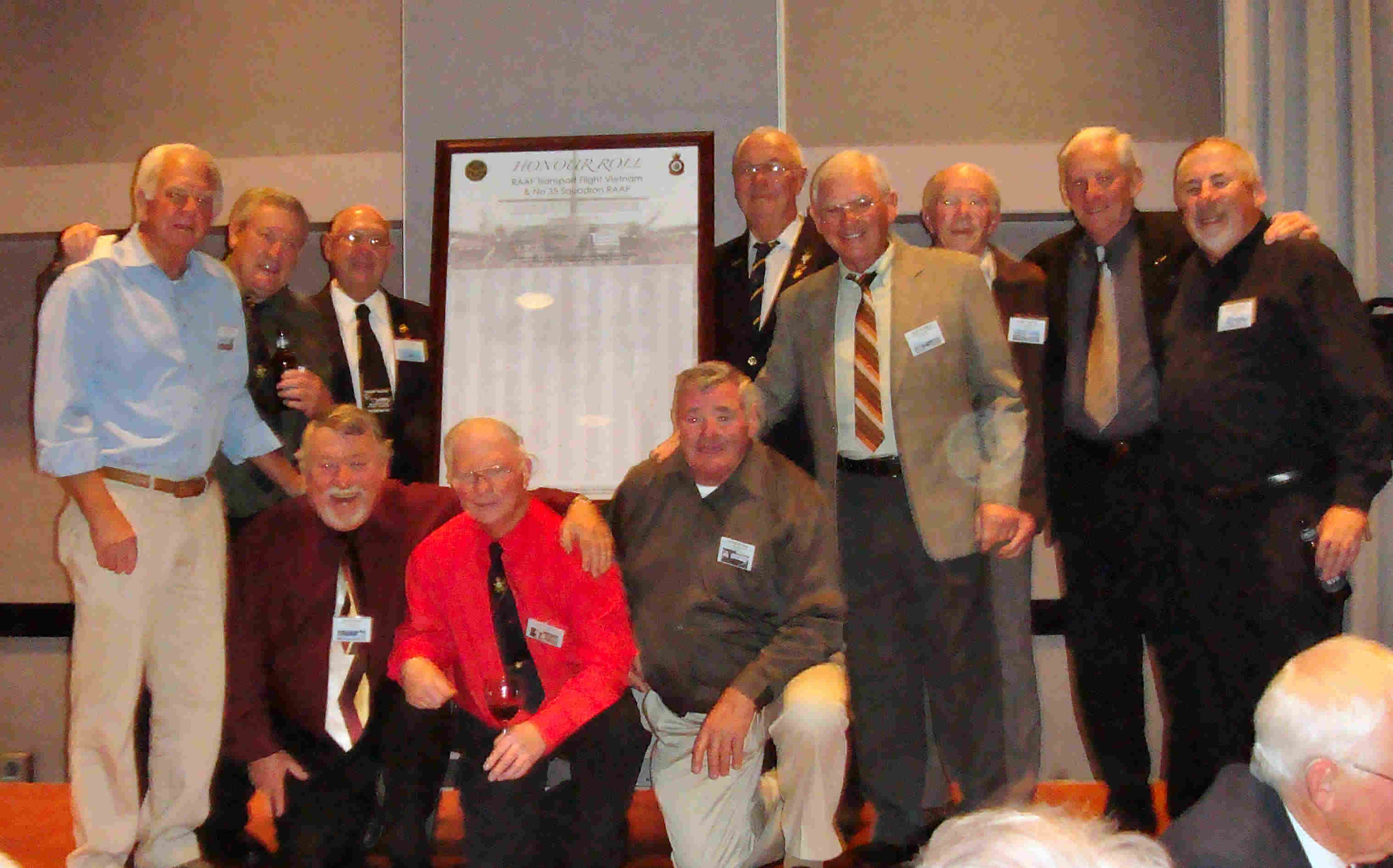 Meeting of RTFV/35 Sqn at Coffs 2009