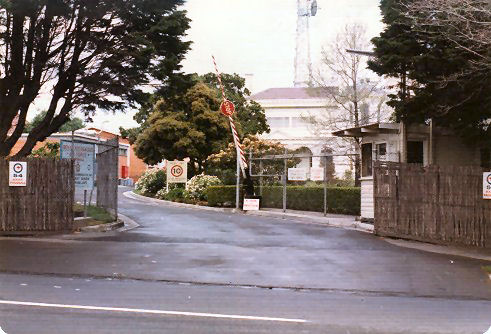 Frognall main gate